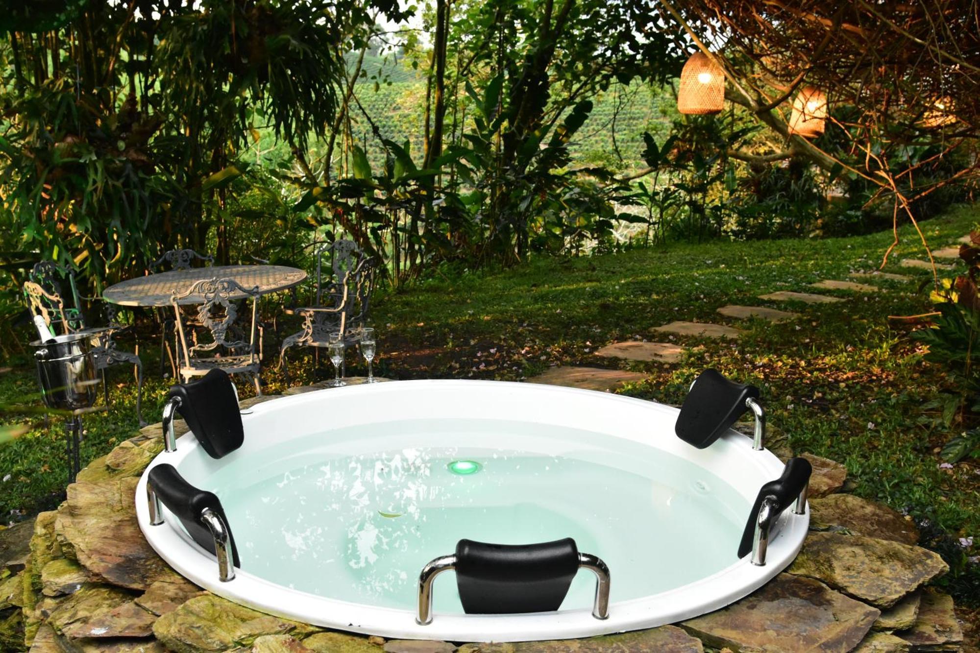Finca Hotel Los Girasoles Монтенегро Екстериор снимка