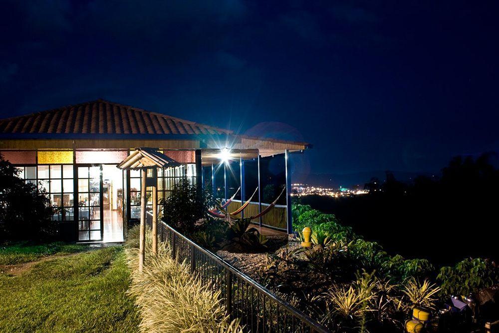 Finca Hotel Los Girasoles Монтенегро Екстериор снимка
