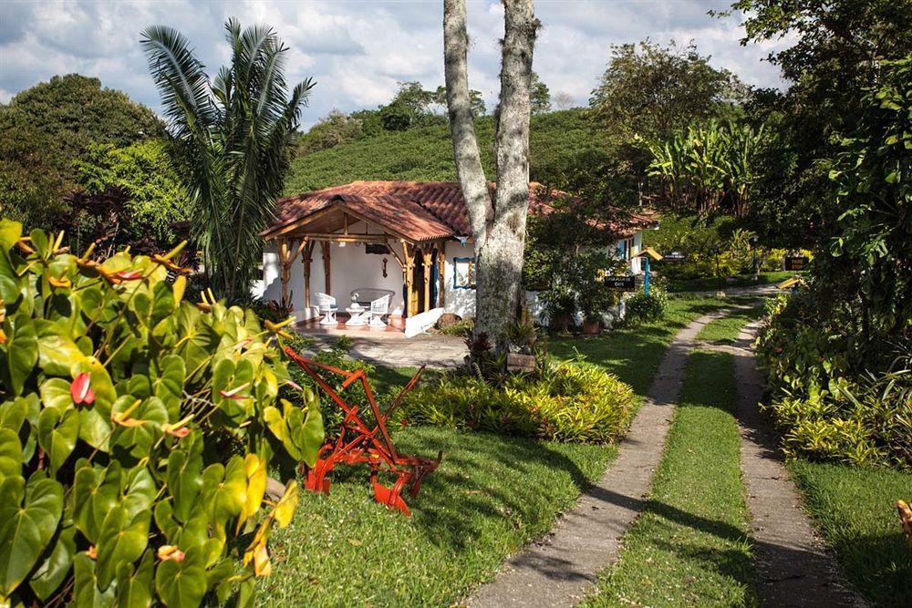 Finca Hotel Los Girasoles Монтенегро Екстериор снимка