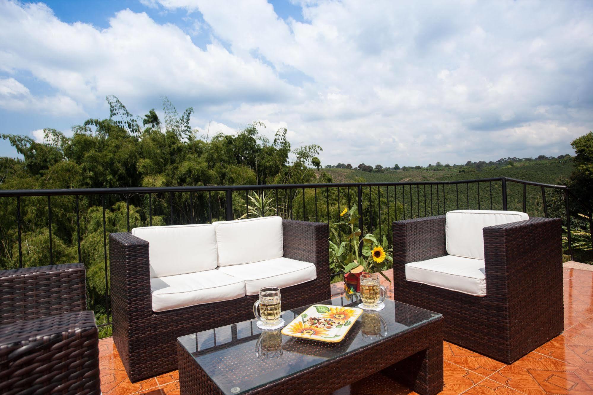 Finca Hotel Los Girasoles Монтенегро Екстериор снимка