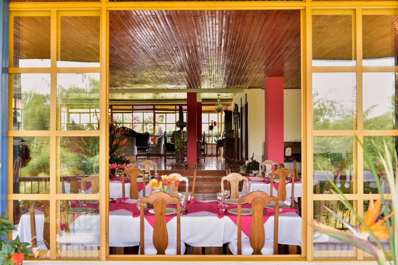 Finca Hotel Los Girasoles Монтенегро Екстериор снимка